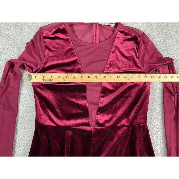 Lush Romper Womens Large Red Velvet Short Long Sleeve Mesh Deep V Fitted - Picture 4 of 8